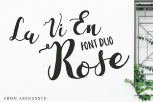 La Vi En Rose: A Script Handwritten Font That Elevates Romantic Campaigns